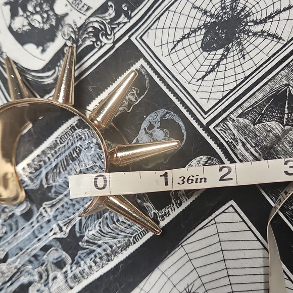 Harley Quinn Cosplay Gold Spiked Cuff Stainless Steel Punk Bracelets Wristband - Picture 7 of 7